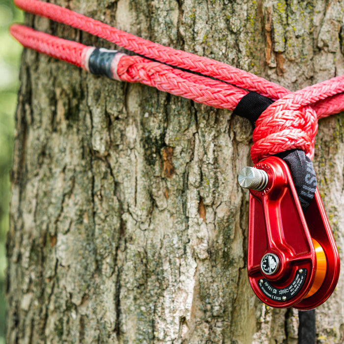 Blocks or Rings: Which Rigging Hardware is Best?