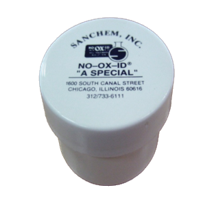 SANCHEM Grease No-Ox In A Special 8 OZ Tin